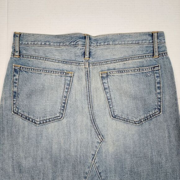 Gap Jeans Skirt Light Wash Blue Denim A-Line Knee Length Frayed Hem Size 6 - Picture 10 of 13